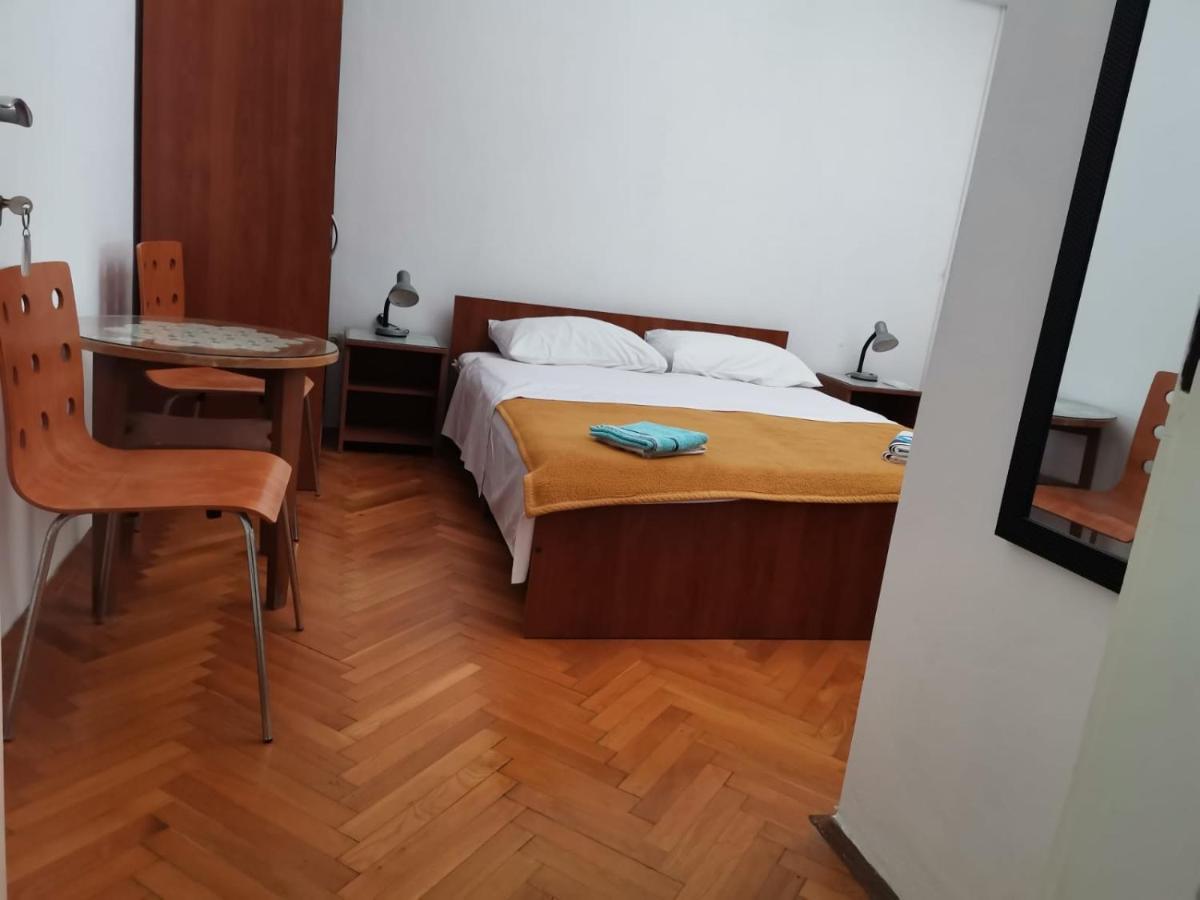 Marina Apartment End Rooms Vela Luka Eksteriør bilde