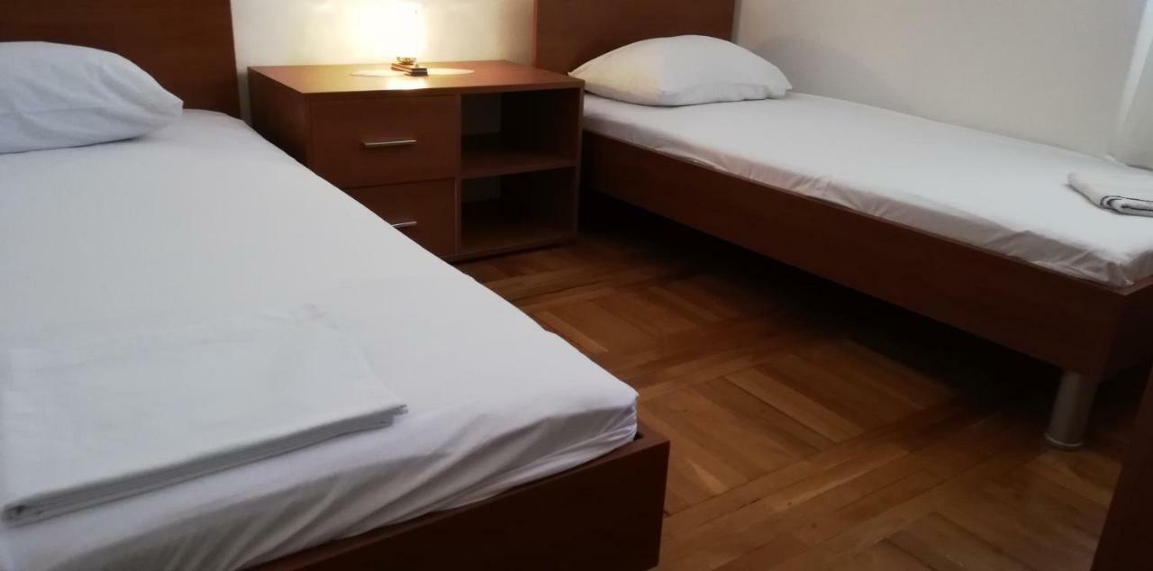 Marina Apartment End Rooms Vela Luka Eksteriør bilde